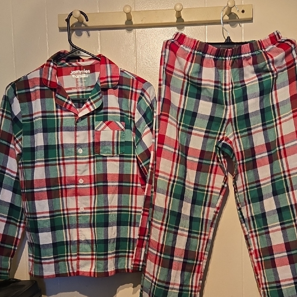 Kohl's Festive Plaid Pajama Set - Red, Green, White